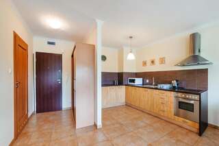 Апартаменты Apartamenty Sun & Snow Na Wydmie Устка One-Bedroom Apartment with Paid Parking-6